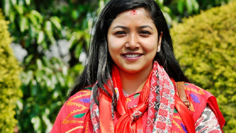एमाले प्रवेश गर्दा भड्काउने प्रयास भयो, कसैको घर जलाउन एमालेले सिकाउँदैन: उपमेयर सुनिता डङ्गोल